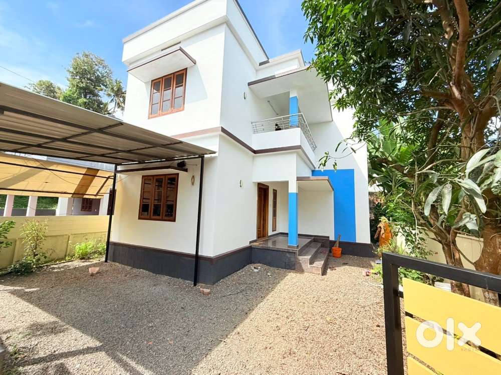 2 STOREY @changanassery-kodinattukunnu