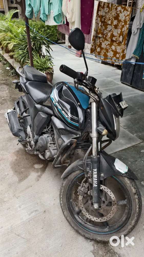 Yamaha fzs v2