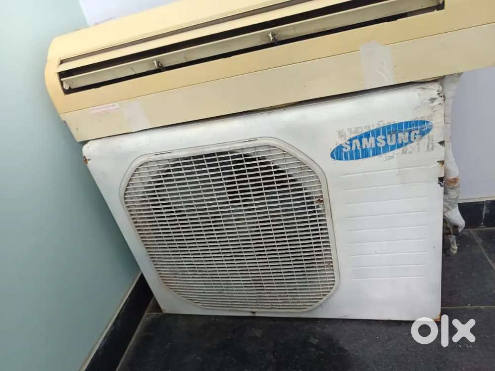 Onida 1.5 Ton Split AC for Sale – Working Unit, Minor Service Needed