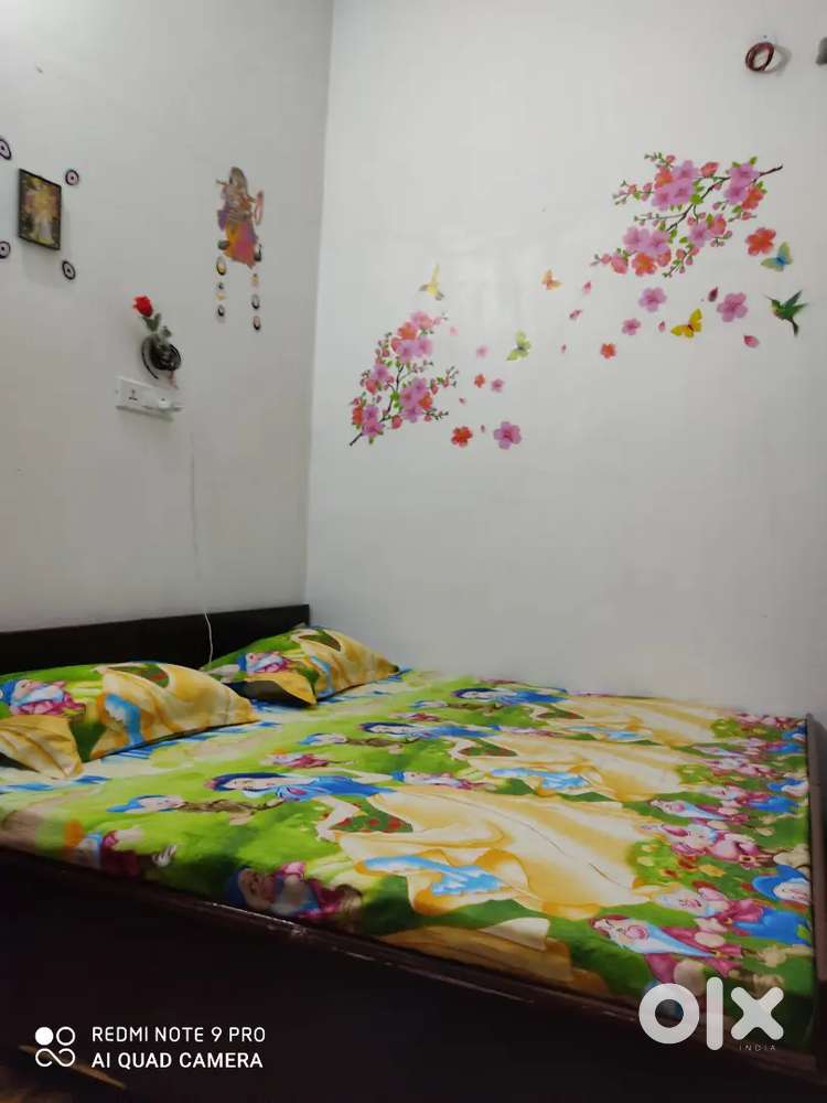 Room attched washroom, bed, almira table & chair also RO, invtr, WIFi.