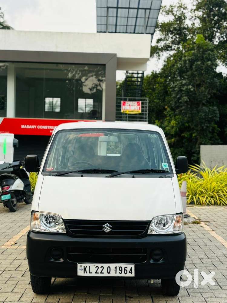 Maruti Suzuki Eeco 5 STR AC (O), 2021, Petrol
