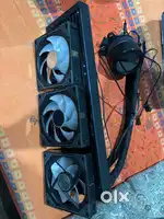Gigabyte Waterforce X 360 LCD Liquid Cooler With Lian Li SL Fans
