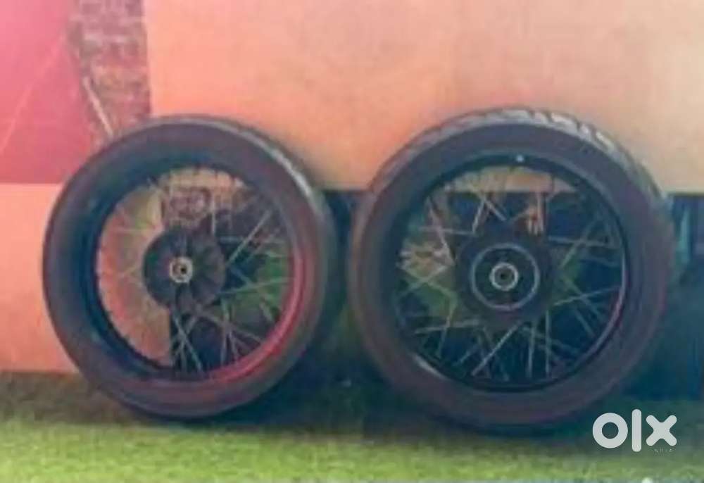 Interceptor 650 spoke wheels