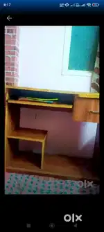 Computer table
