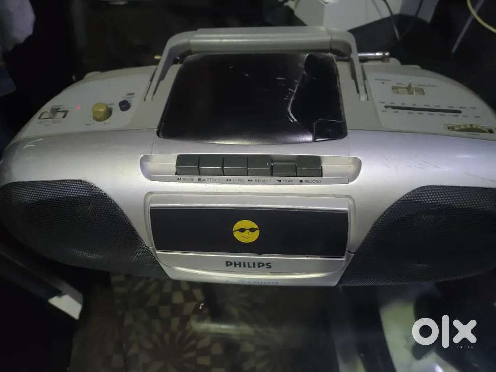 Philips  audio cassette player working condition