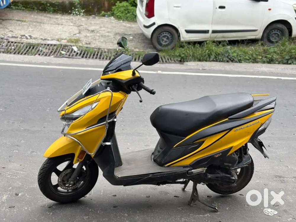 Refinance also available GRAZIA 125 BS6 Well condition Paper upto date