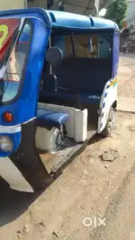 Mahindra electric auto ke liye driver chahiye