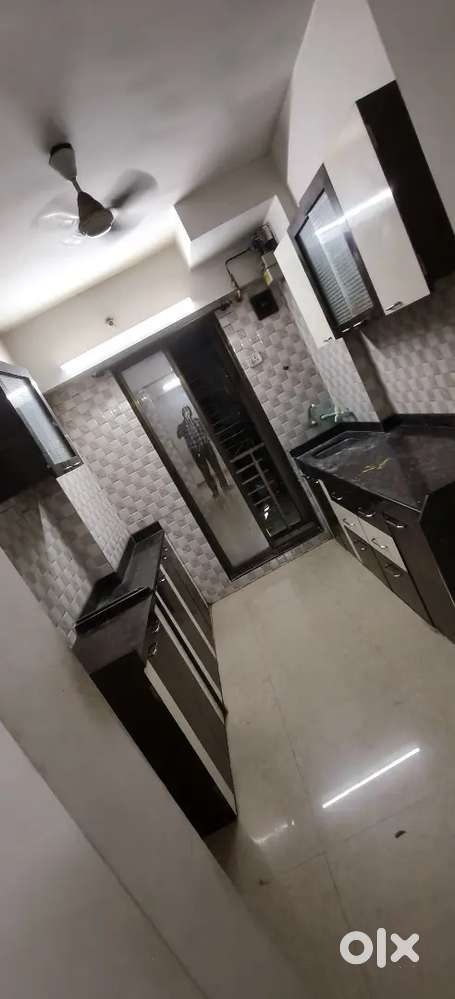 1 bhk rental flat available in aanand nagar ghodbunder road