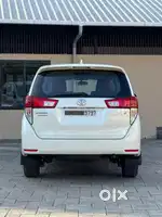Toyota Innova Crysta 2.8 ZX AT, 2016, Diesel