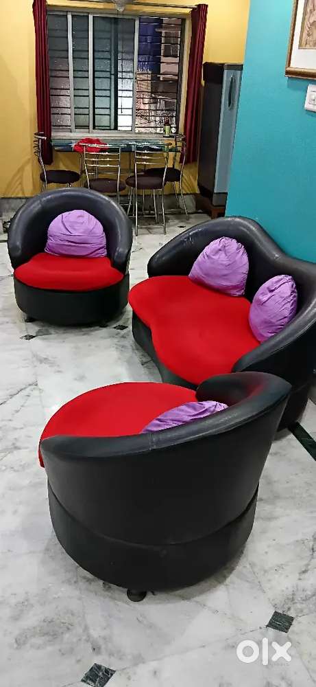 Top notch condition Sofa set