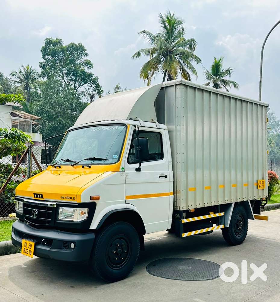 2022 tata 407 gold 10.5 feet closed