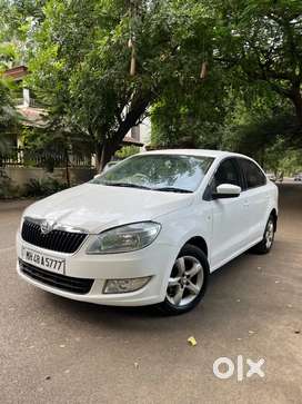 Skoda Rapid 2012