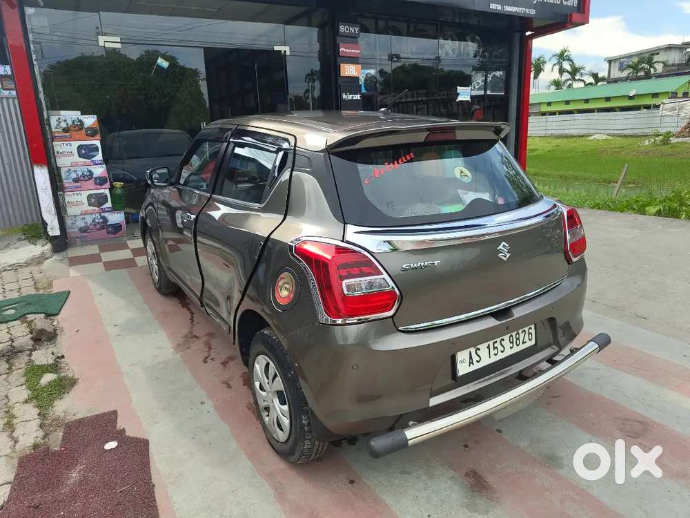 Swift Vxi 2021 may car is good condition