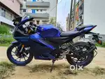 Yamaha r15 v 4