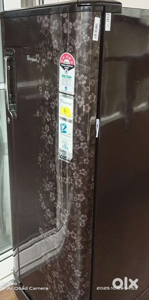 Whirlpool Fridge 195 liters