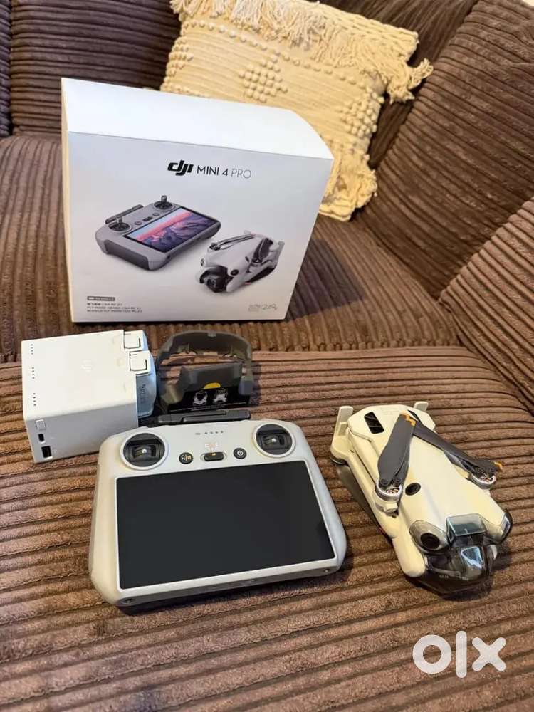 DJI Mini 4 Pro Fly More Combo with RC 2 Controller+ Care Refresh+ ND F