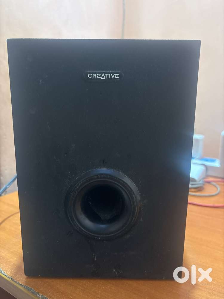 CREATIVE BASS