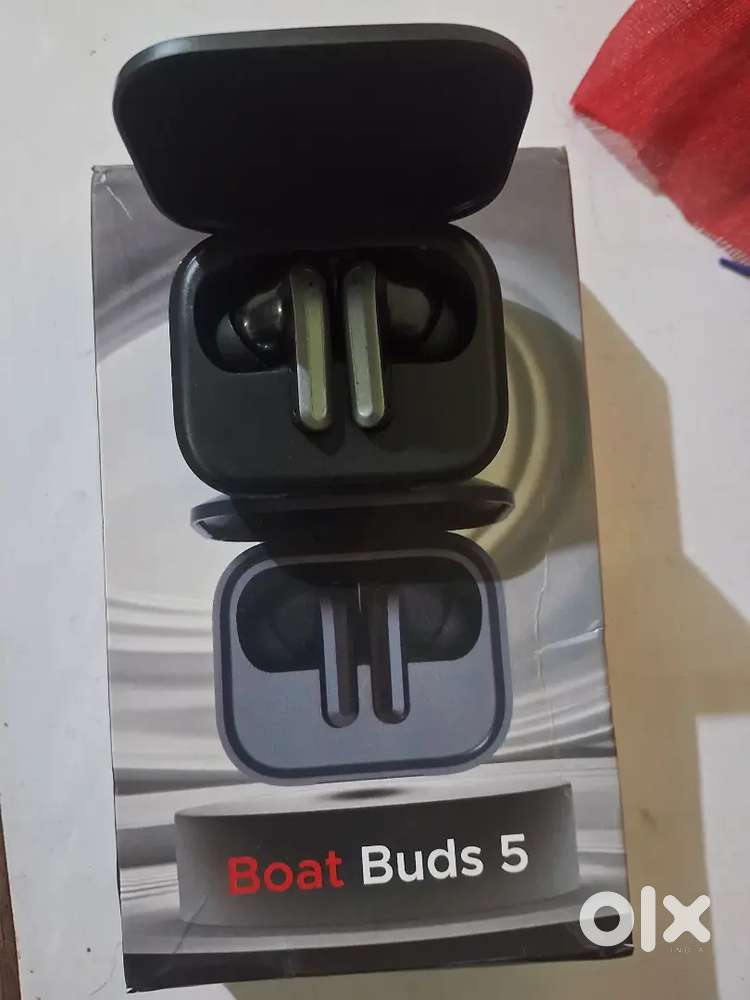 EARBUDS BOAT COMPANY need money problem