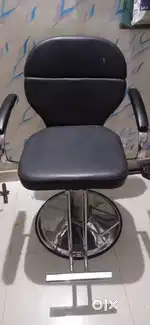 Beauty parlour chair