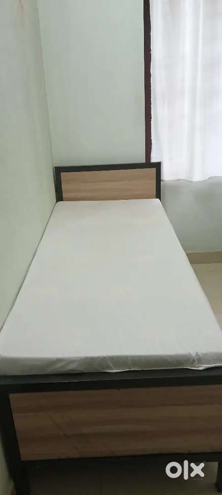 We need good character executive working ladies