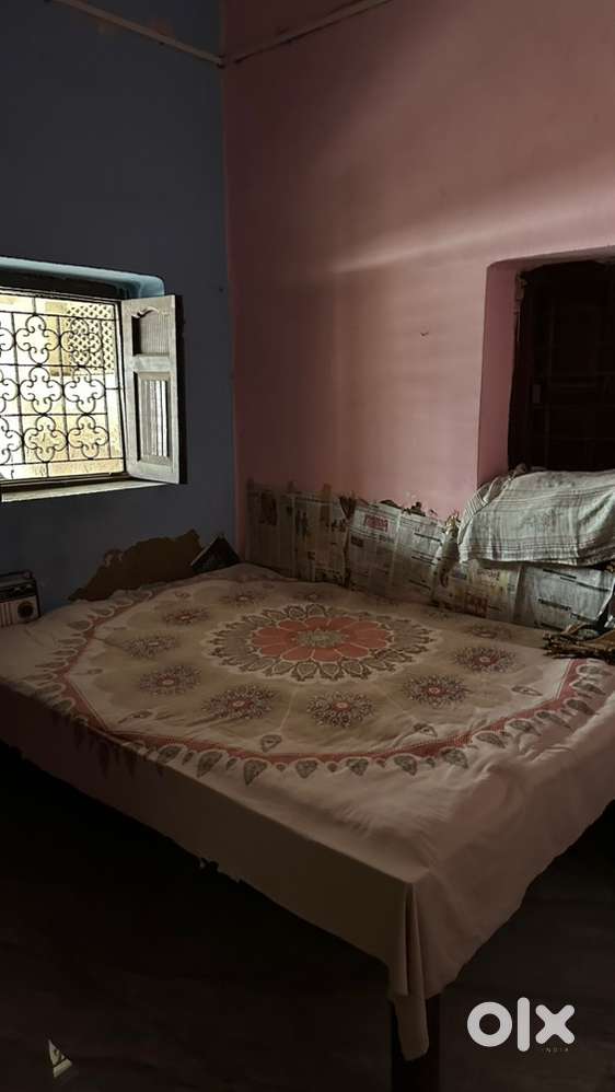 Room for rent female student muslims preferred