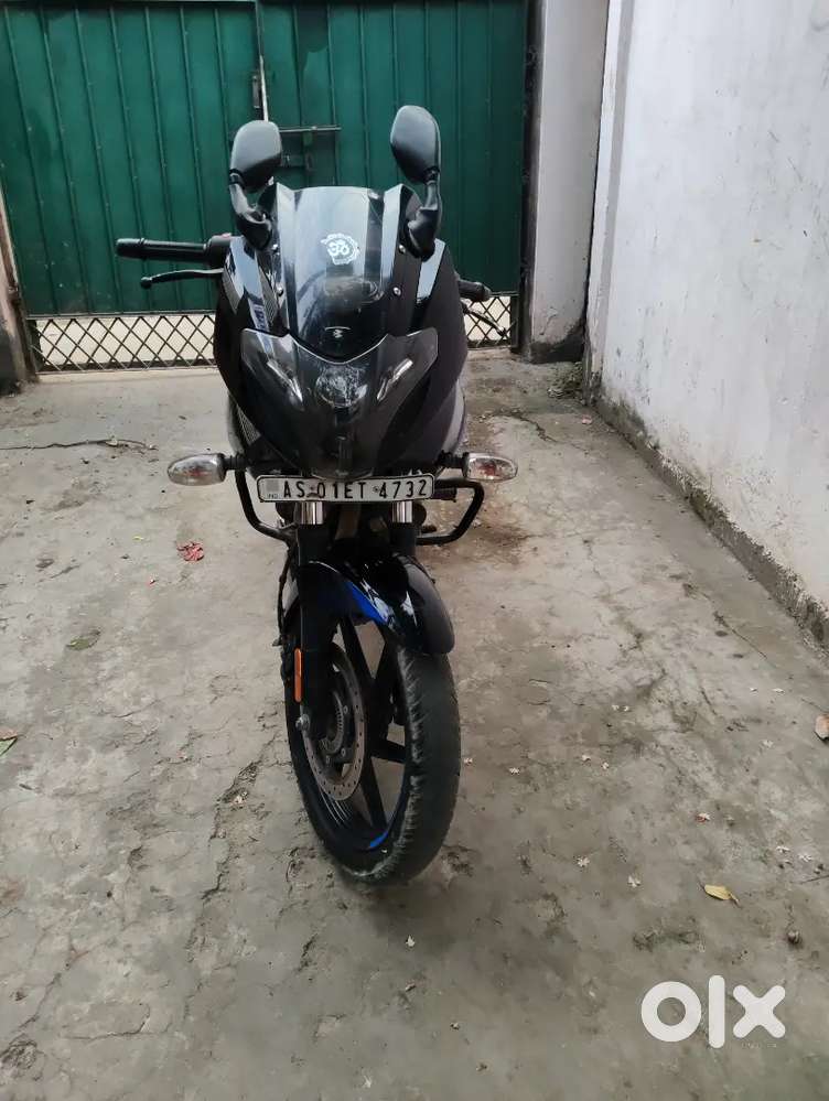 Pulsar 220 for Sale