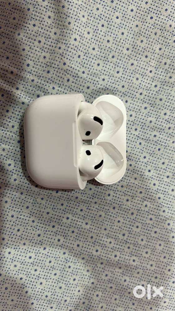 Airpods 4 2025