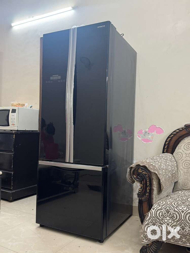 Hitachi fridge