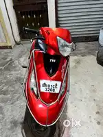 Zeat scooty drivan by old retired person