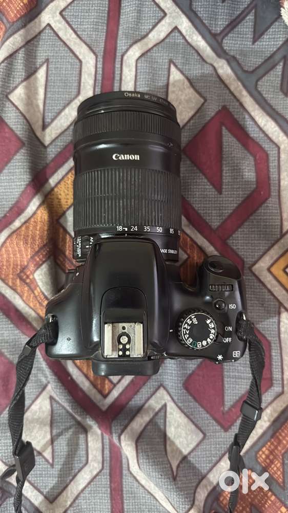 Canon D550