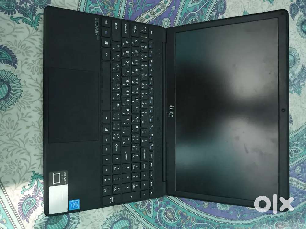 Laptop for sell other country ka h 1 year old h scratless condition h