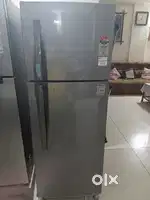 LG DOUBLE DOOR FRIDGE IN WORKING CONDITION