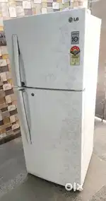 LG double door fridge 2 years old 270L  5 star
