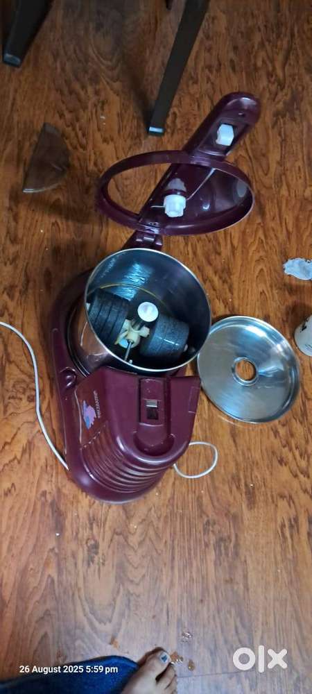 Wet Grinder in very good condition-sparingly used