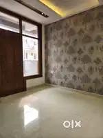 Independent floor with 3 Bed with Parking & Lift in Vasundhara