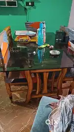 Black glass Dinning table with 4 nos chair