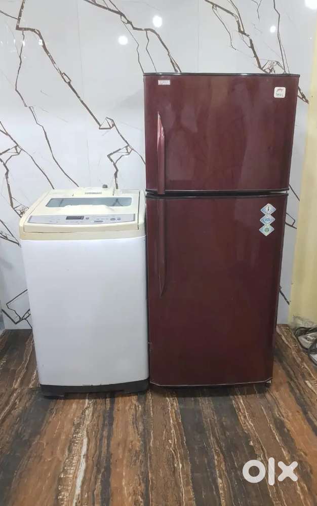 Combo offer available Samsung washing machine and refrigerator