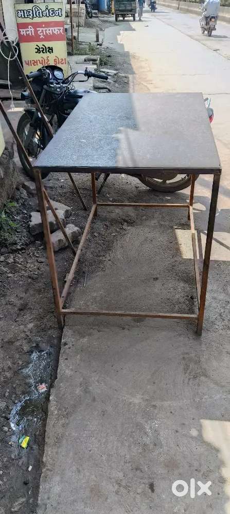 table lokhand nu