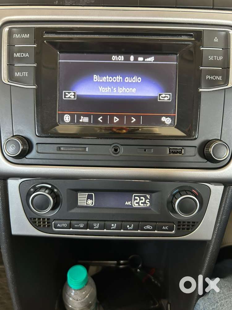 Volkswagen orignal screen rcd 330