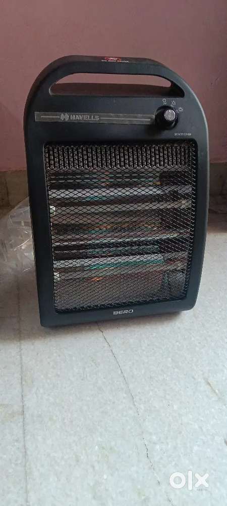 Havells Bero Quartz Heater Black 800 watt 2 Heat Settings 2