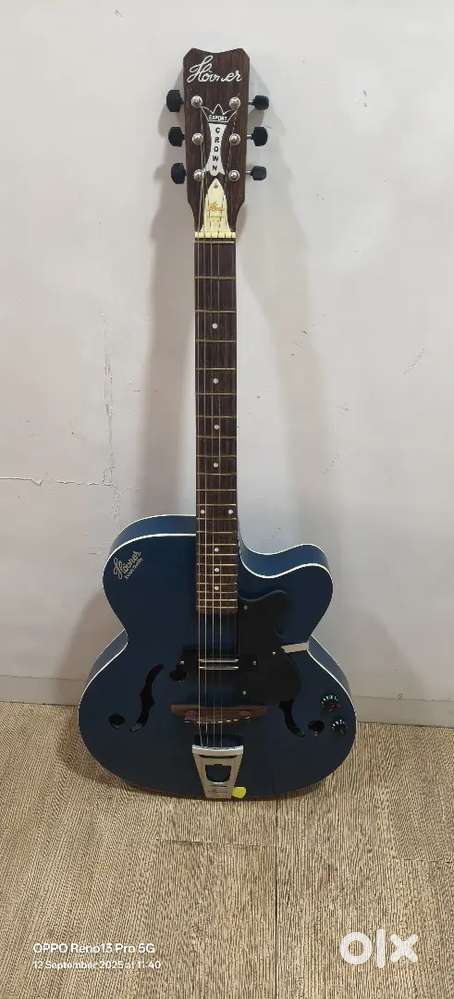Semi electric Guitar