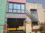2BHK flat, only family