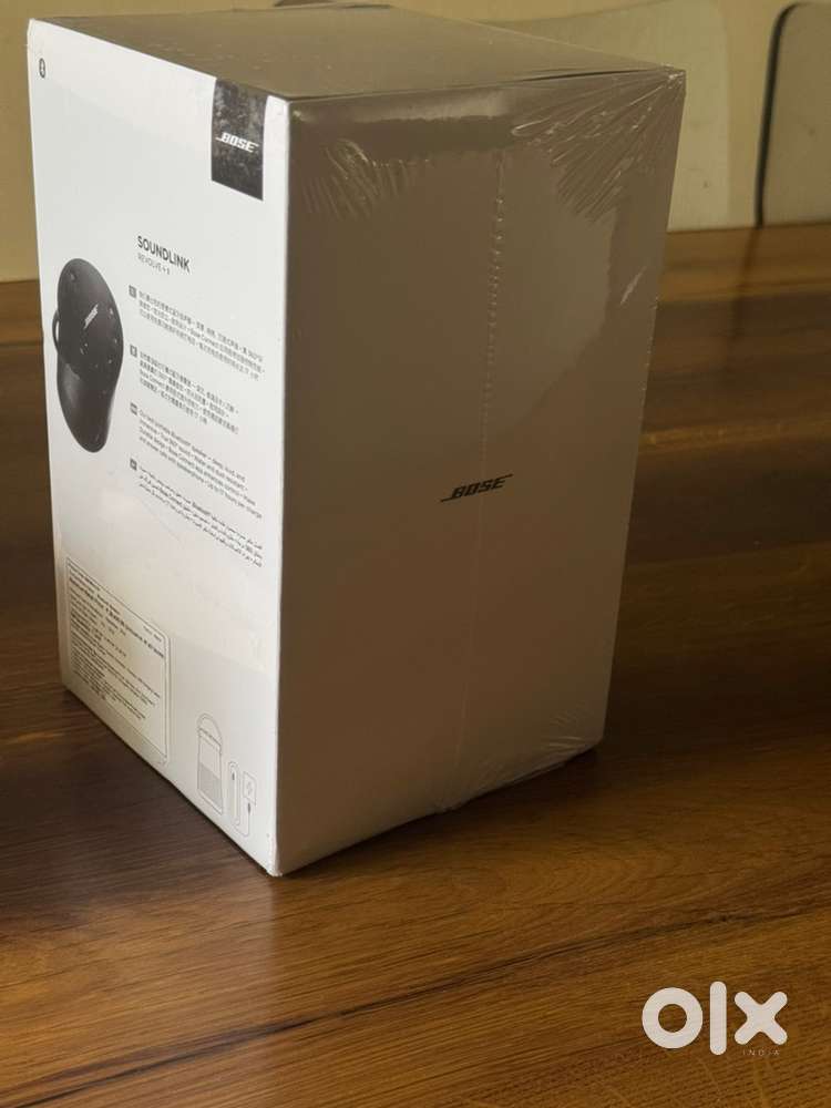Bose bluetooth speaker model soundlink revolve + series 2
