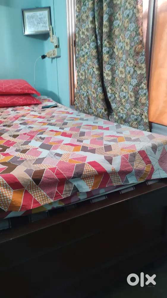 Teak wood /Shegun single Bed and Dewan+bed with storage for sale.