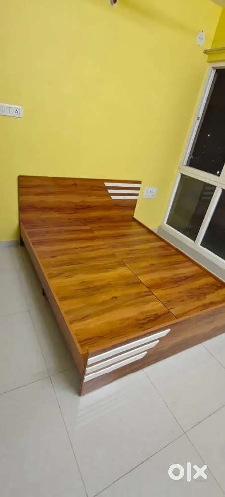 Brand New Queensize Nonstorage bed Available