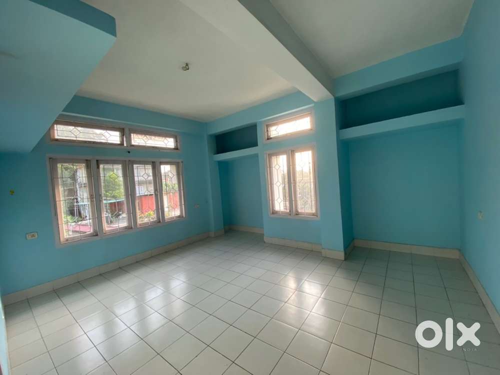 2BHK SPECIOUS HOUSE FOR RENT AT ZOO NARANGI ROAD