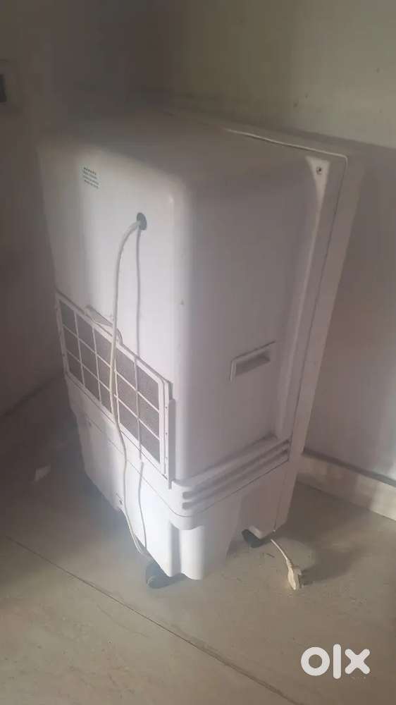 Singer air cooler working condition 8 months only