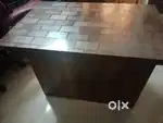 Computer table