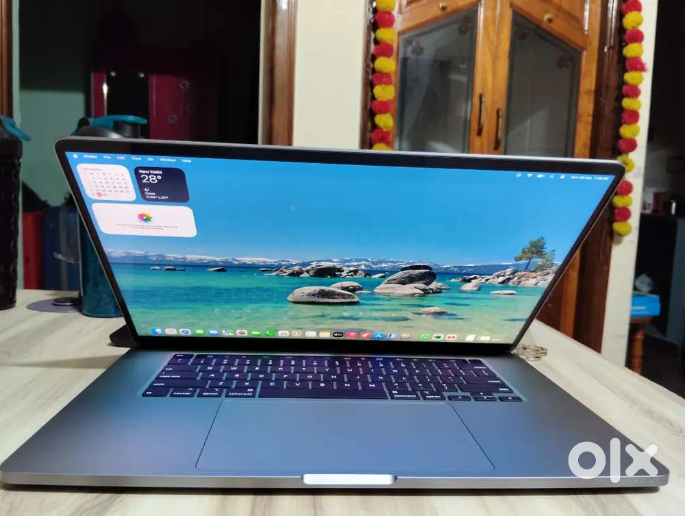 MC BOOK PRO
