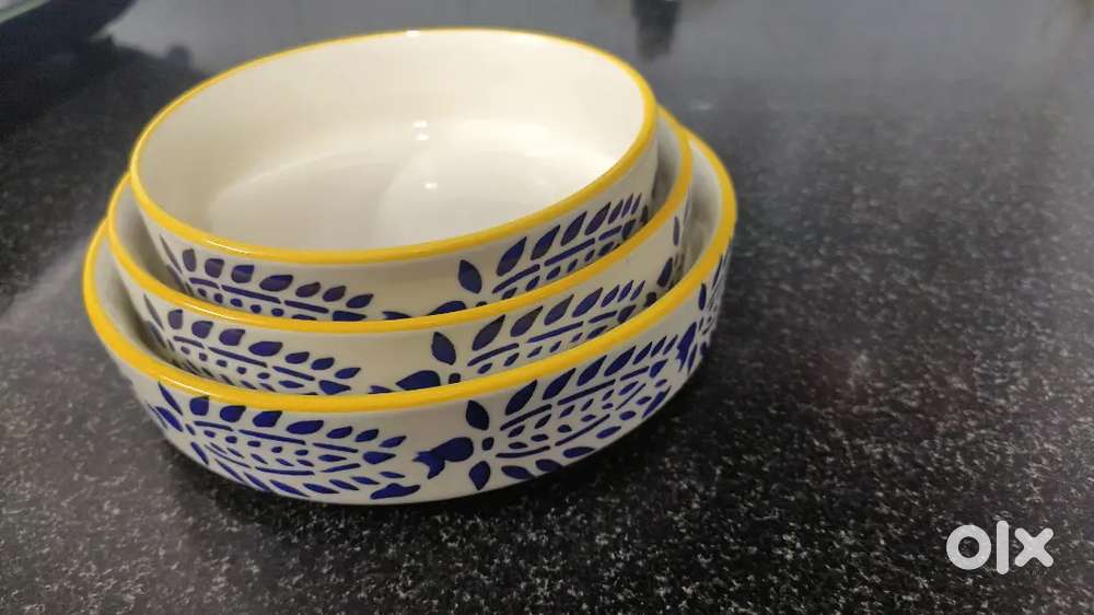 Ceramic serving bowl set of 3